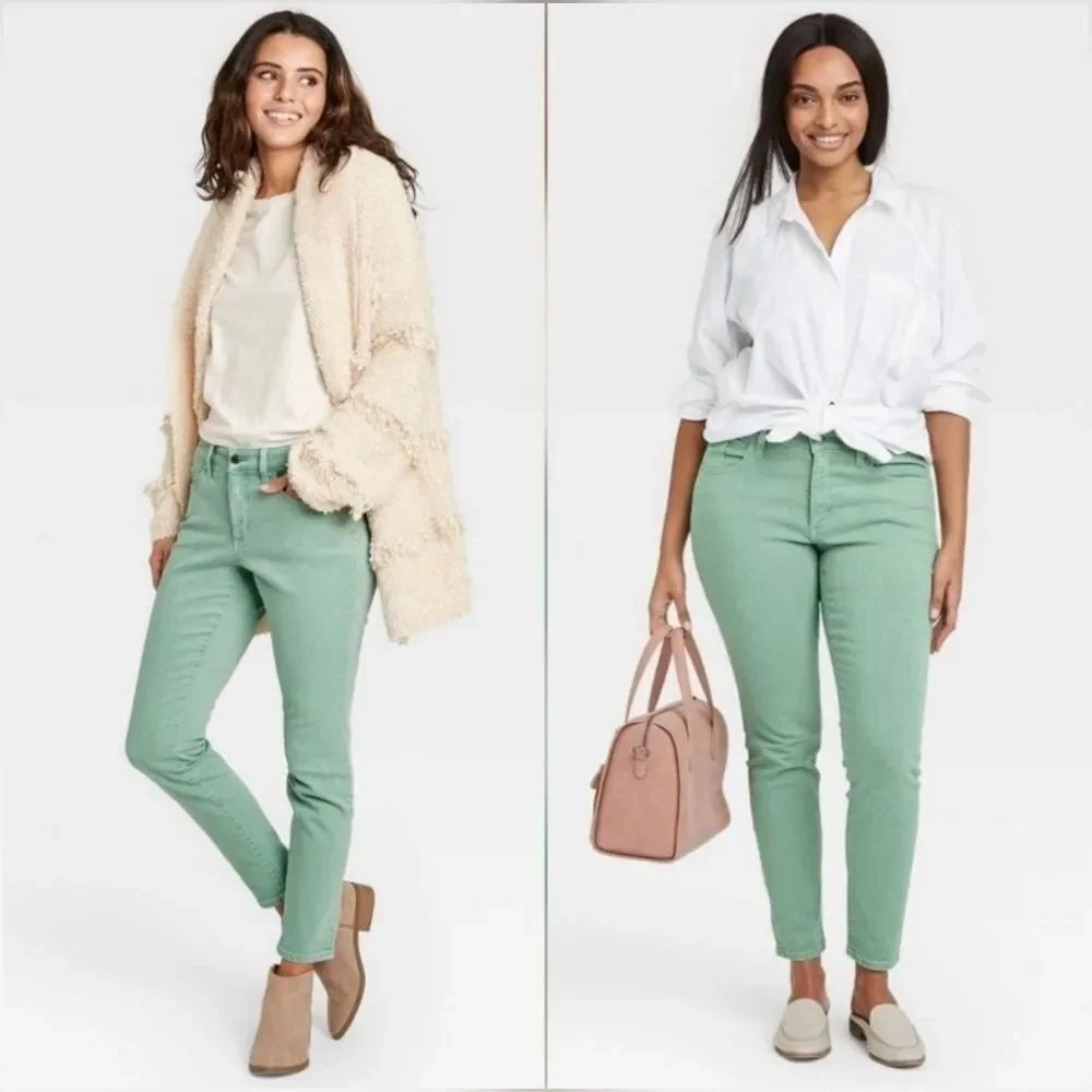 💛Universal Thread Green Midrise Skinny Jeans Size 4/27 Short